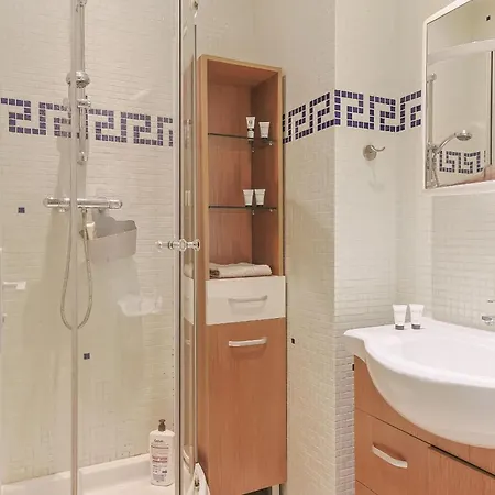 Entre Les Vignes 6p Private Pool * Boisset-et-Gaujac